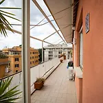Happio Apartment